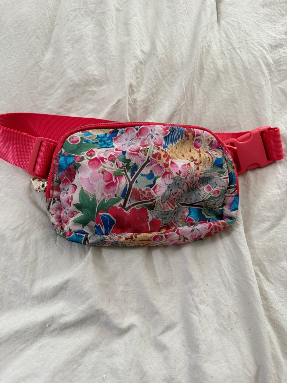 Lululemon belt bag